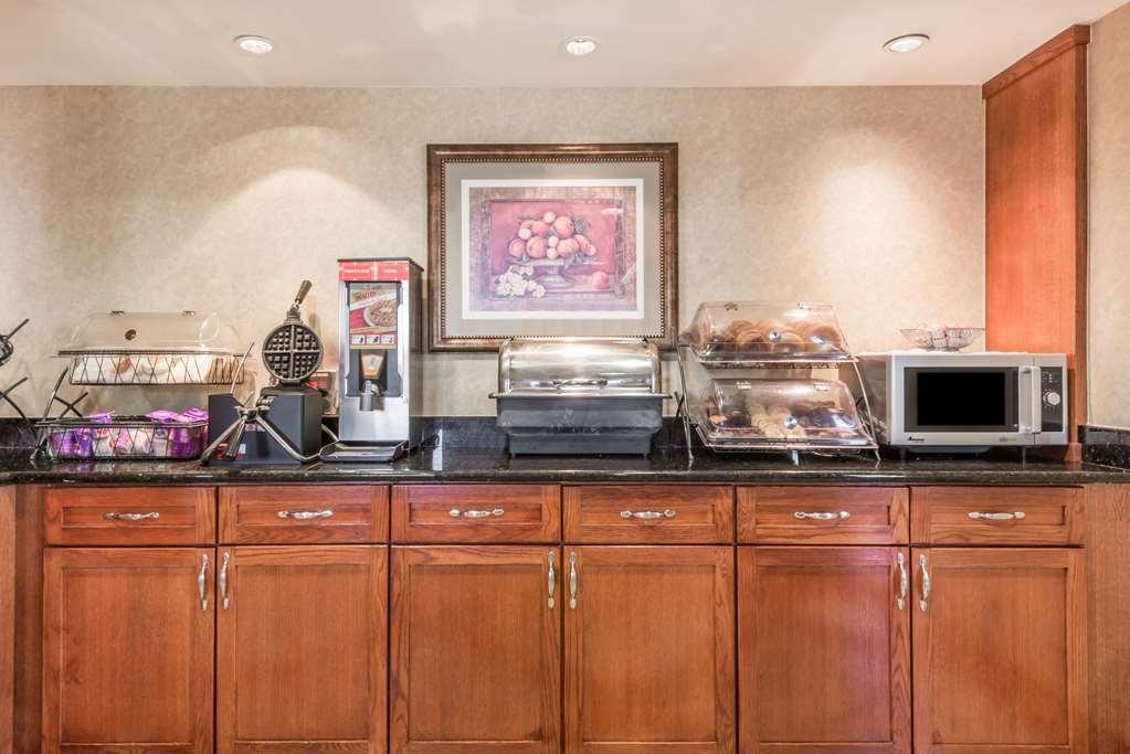 Hotel Baymont By Wyndham Indianapolis South Servizi foto