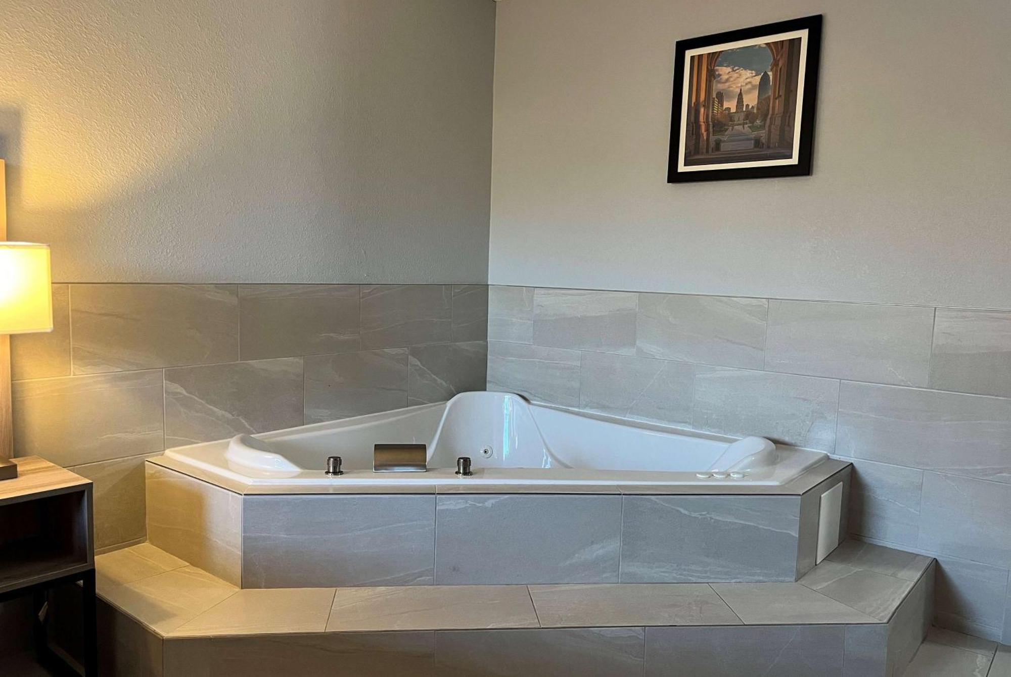 Hotel Baymont By Wyndham Indianapolis South Esterno foto