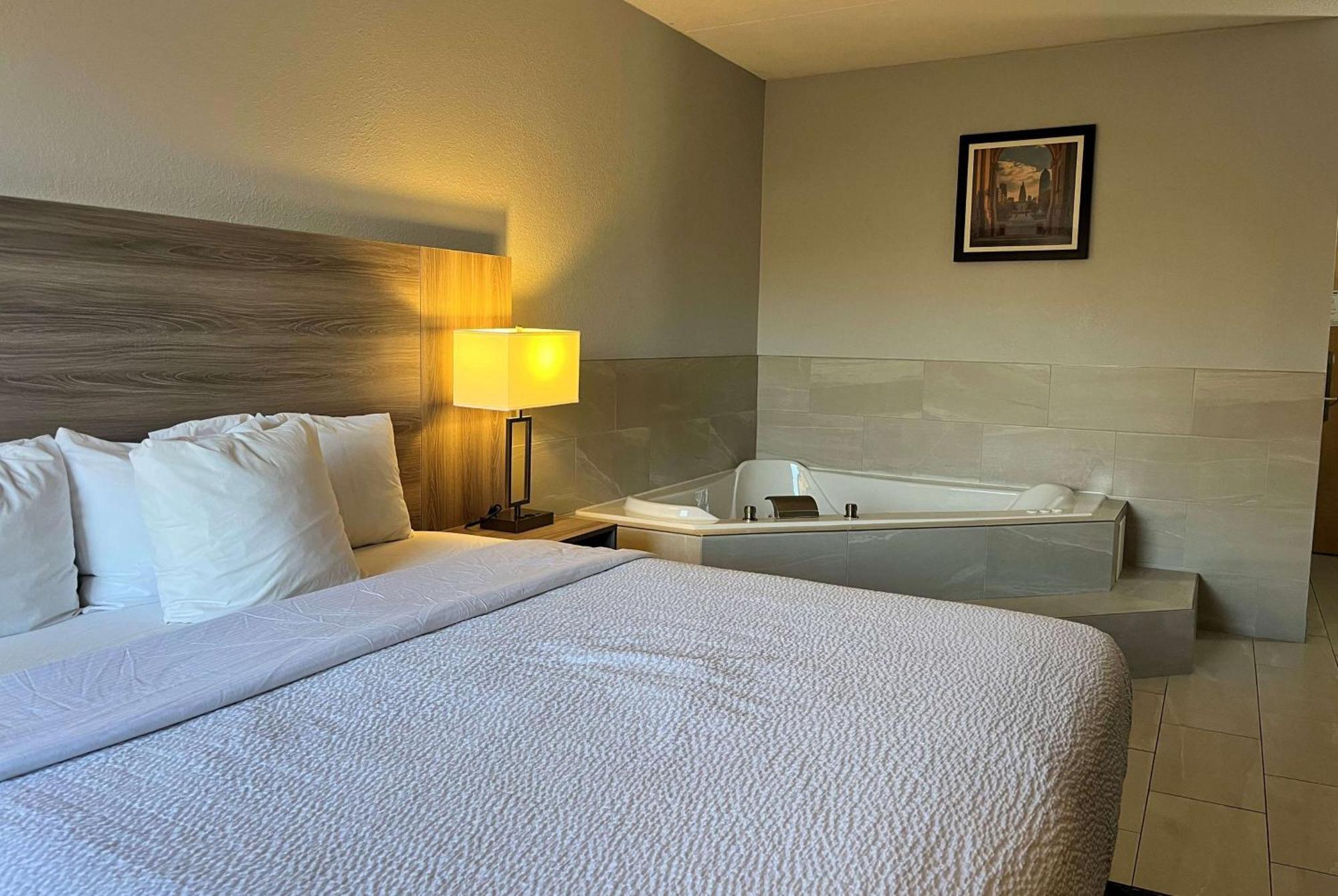 Hotel Baymont By Wyndham Indianapolis South Esterno foto