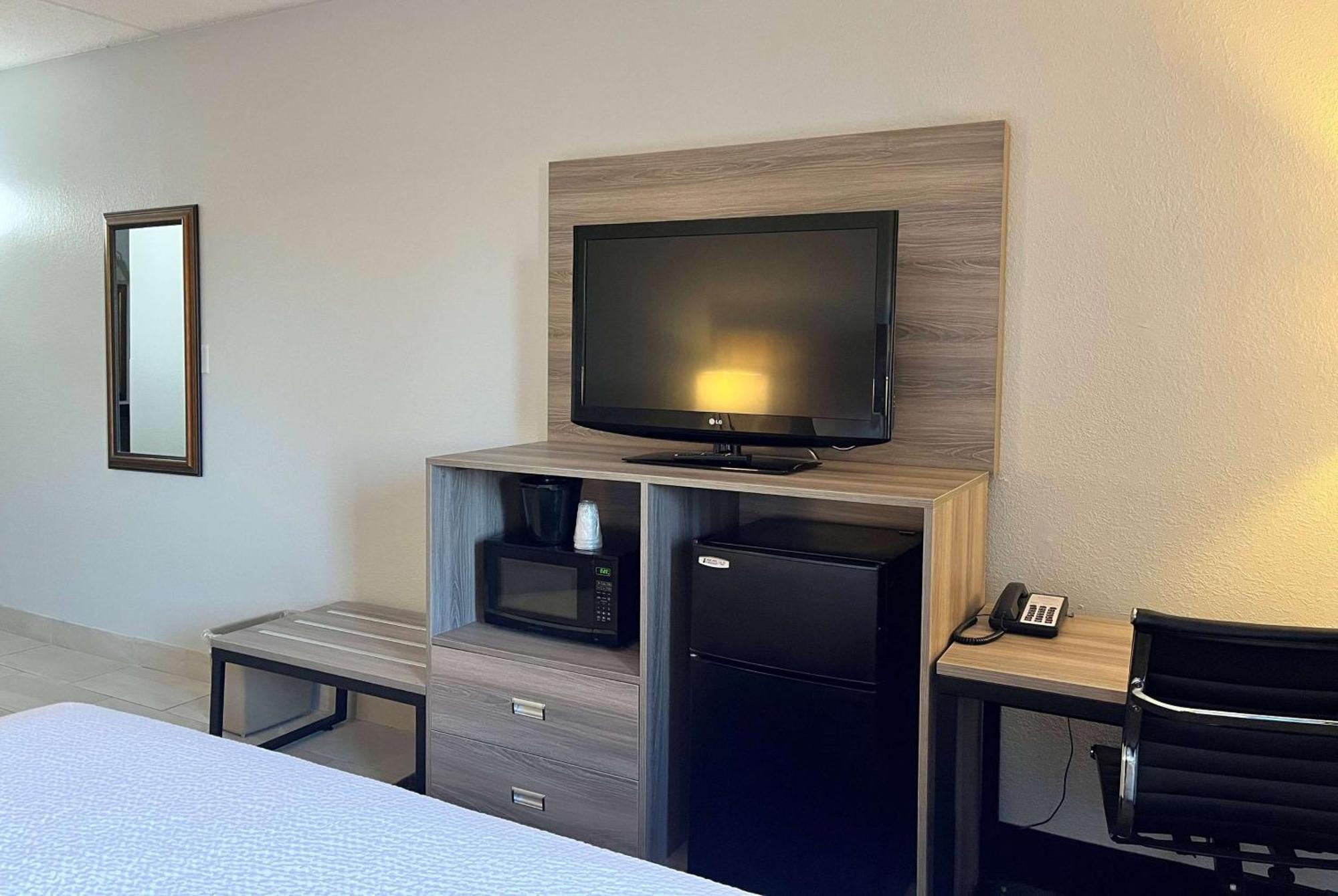 Hotel Baymont By Wyndham Indianapolis South Esterno foto