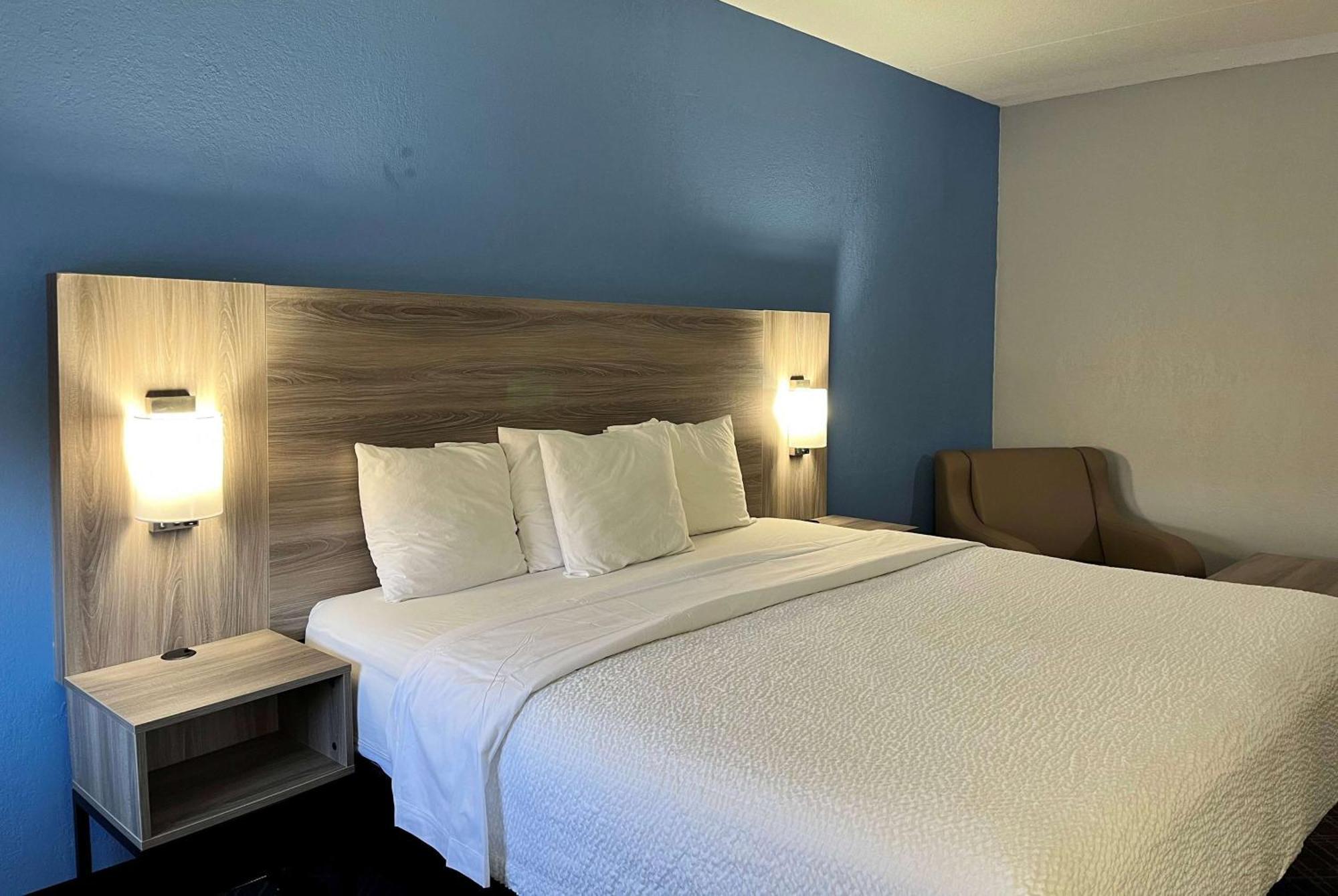 Hotel Baymont By Wyndham Indianapolis South Esterno foto