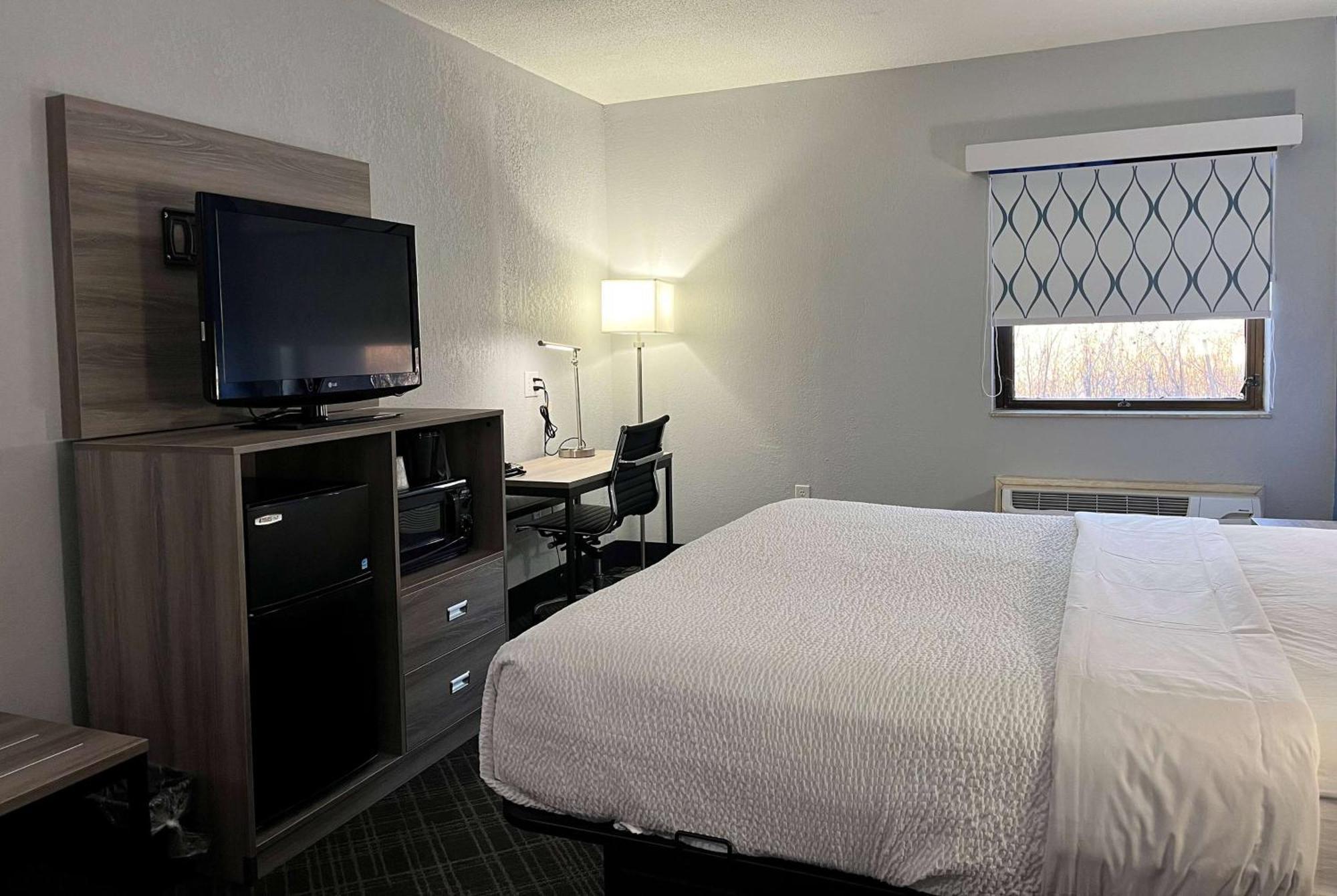 Hotel Baymont By Wyndham Indianapolis South Esterno foto