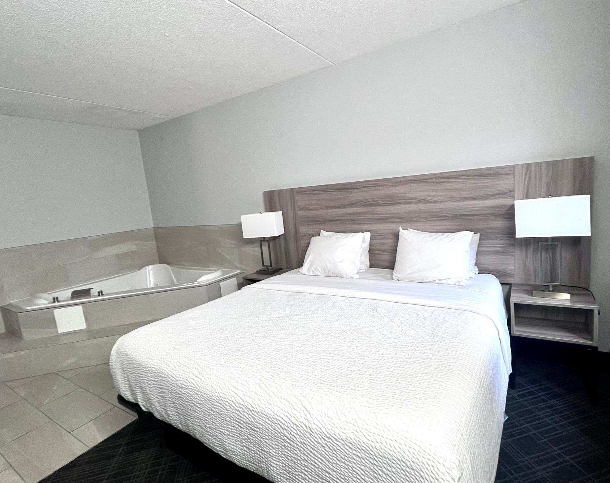 Hotel Baymont By Wyndham Indianapolis South Esterno foto